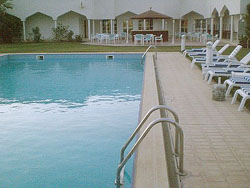 pool Sharqiyah Sands Hotel Oman